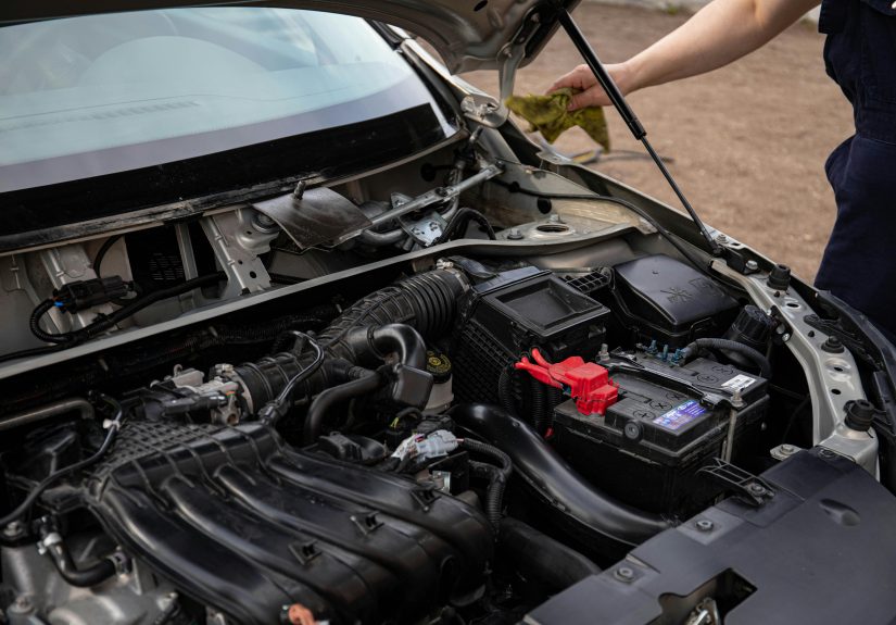 how long does a car battery last